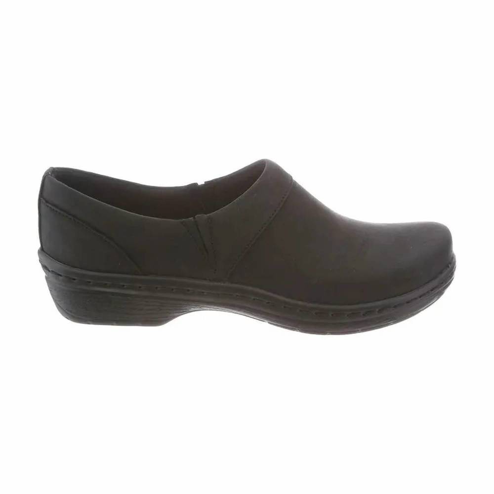 NEW KLOGS FOOTWEAR women's mission shoe in black oiled